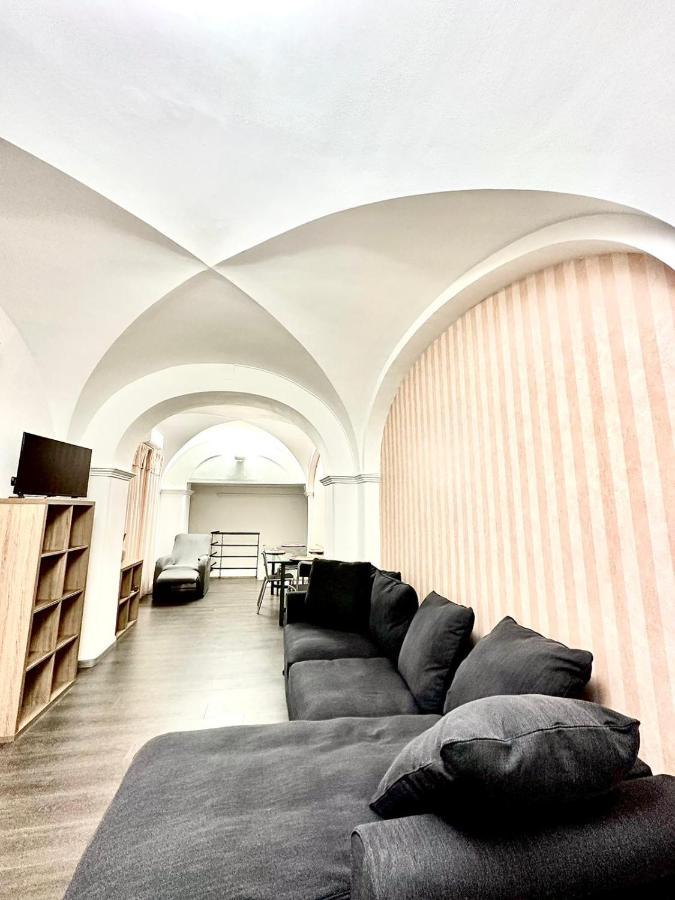 Duomo Rosa Home คาตาเนีย ภายนอก รูปภาพ